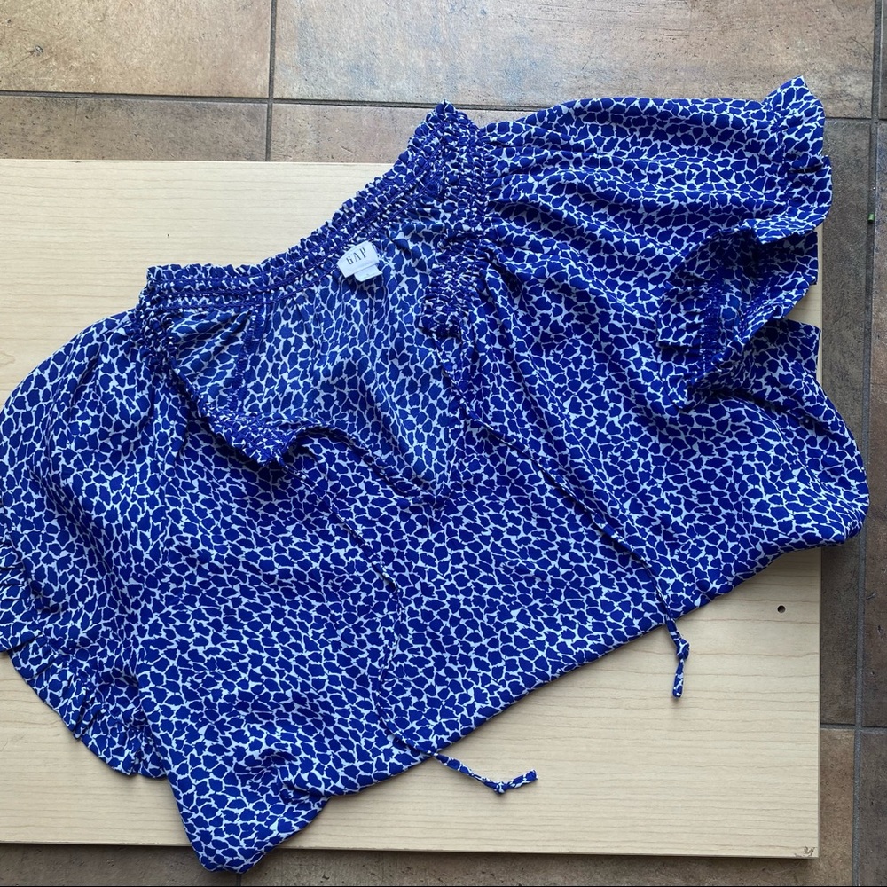 Gap Women’s Loose Fit Blue Floral Top | Size Small